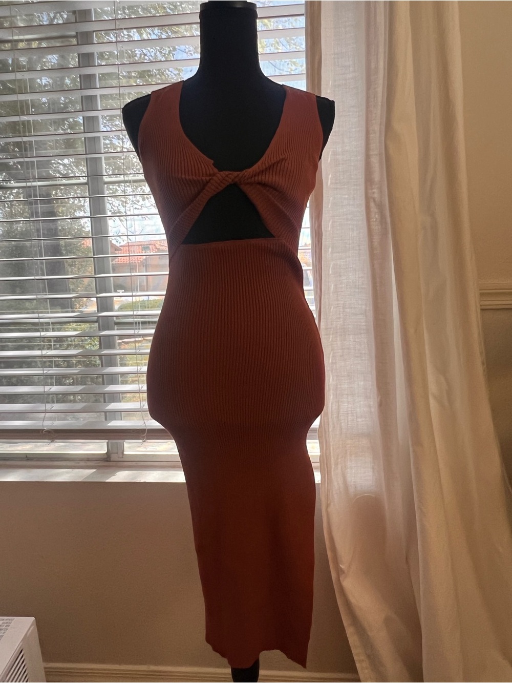 Windsor Rust-Tone Ribbed Cutout Midi Dress